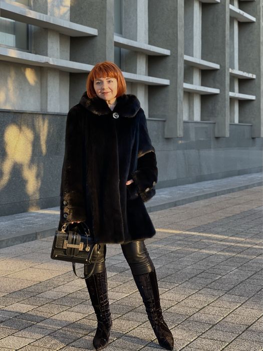 Шуба норкова black glama з капюшоном манто оверсайз 48-54