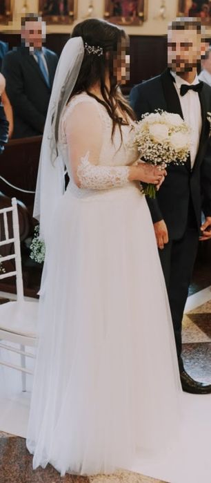 Piękna suknia ślubna