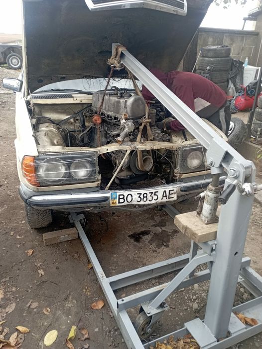 Продам Mercedes 123 не на ходу