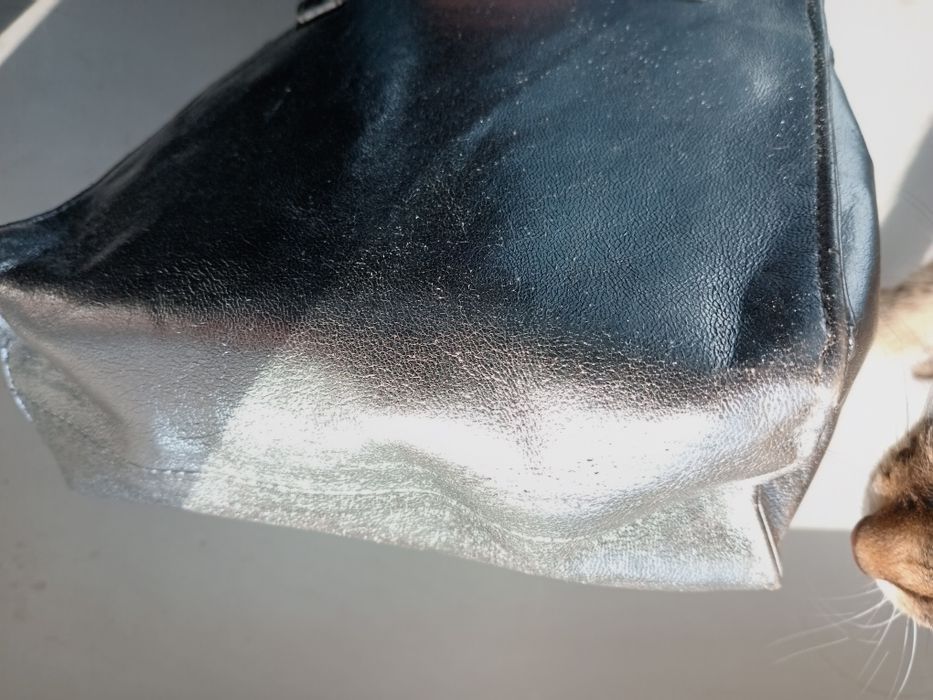 Сумка на плече шкіряна