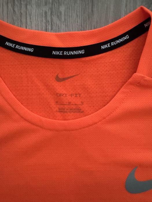 Футболка для бігу Nike
