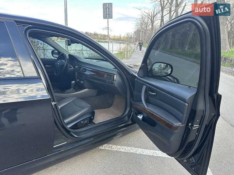 Продам BMW e90