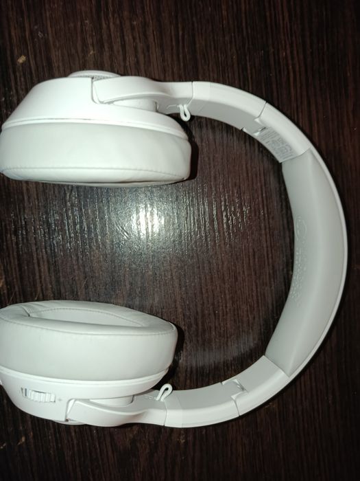 Навушники Lorgar Noah 101