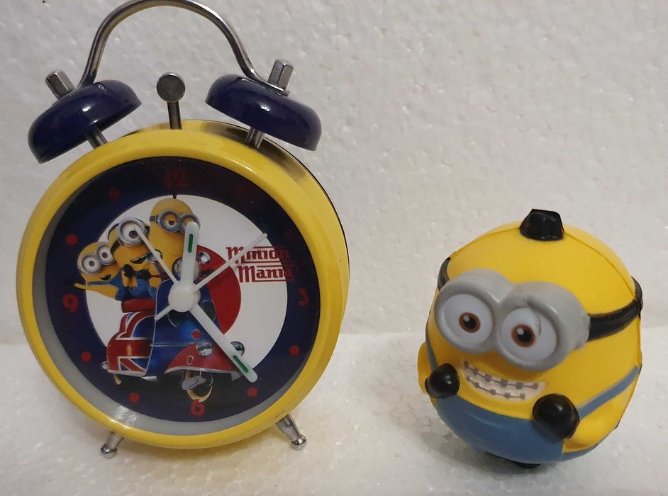 Relógio Despertador Minions + Boneco