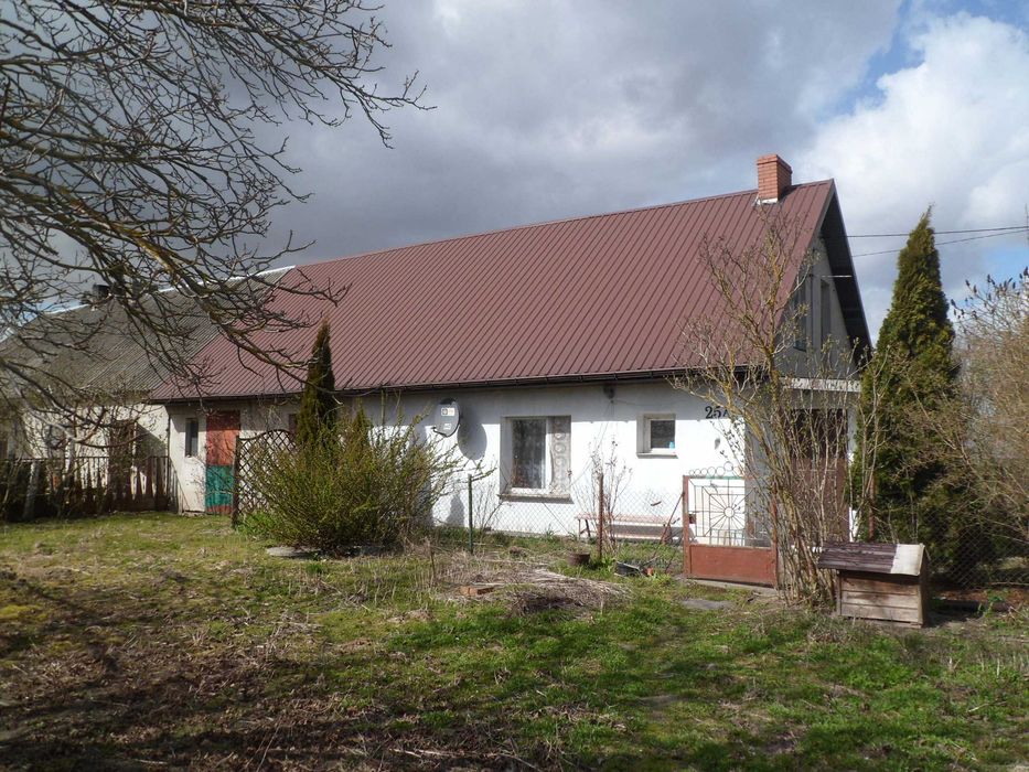 Dom z dużą działką