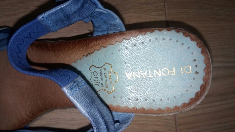 Sandałki koturny 38Di fontana