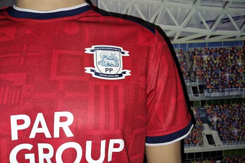 Preston North End Football Club Castore 2023-24 away rozmiar: M-L