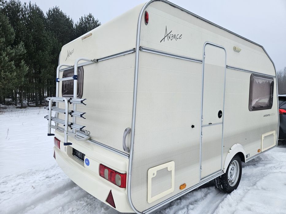 Przyczepa kempingowa Avento 395 z przedsionkiem 2004r