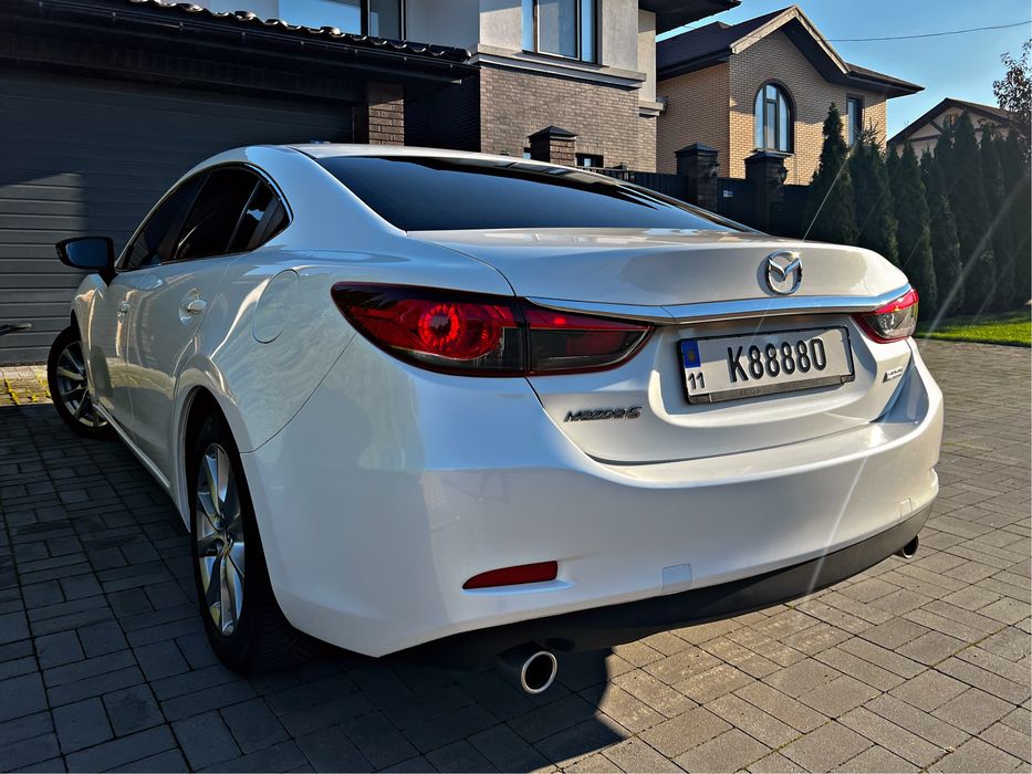 Mazda 6 Официальный не крашена