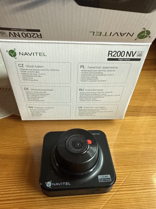 Wideorejestrator samochodowy Navitel R200 NV.