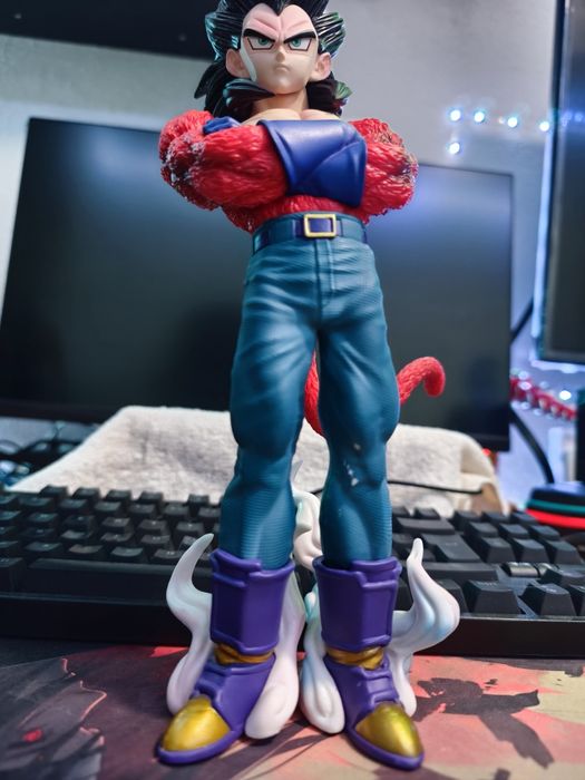 Vegeta Super sayan 4 (Dragon ball)