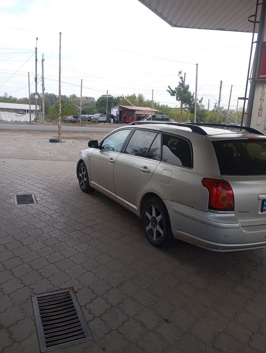 Продам таета авенсис