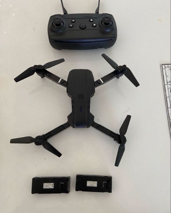 Black Drone with Camera and 3 Batteries – Easy to Use and Like New64737820248450122