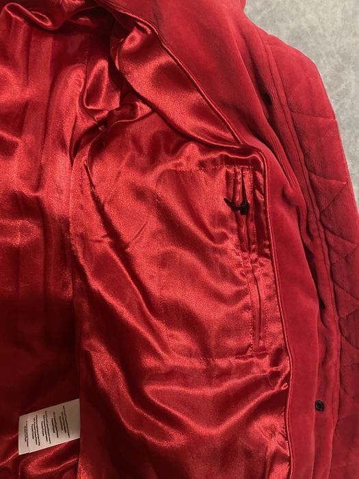 Куртка женская зимняя р. S DKNY