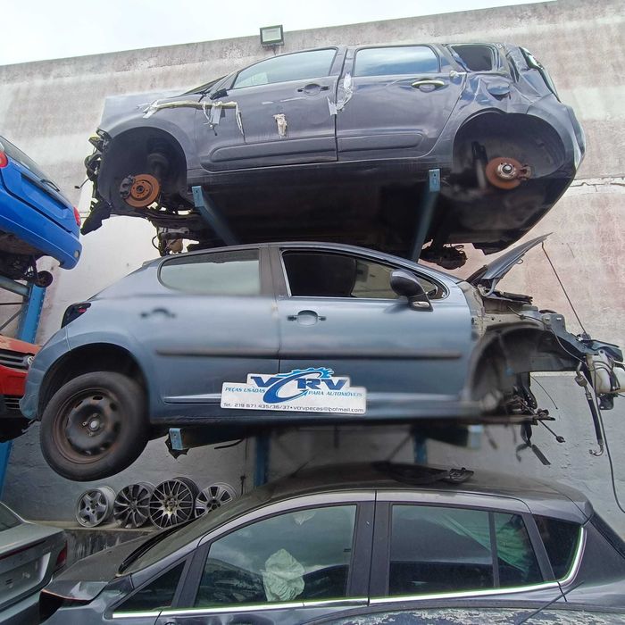 Peugeot 207 - Viatura para Peças