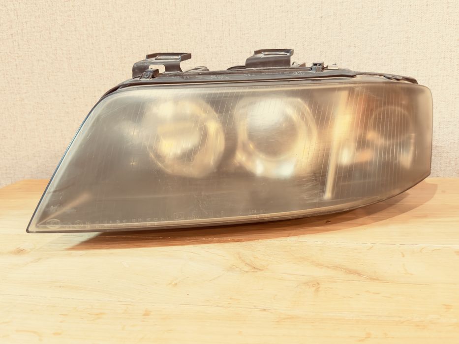 Фари передні AUDI ALLROAD A6C5