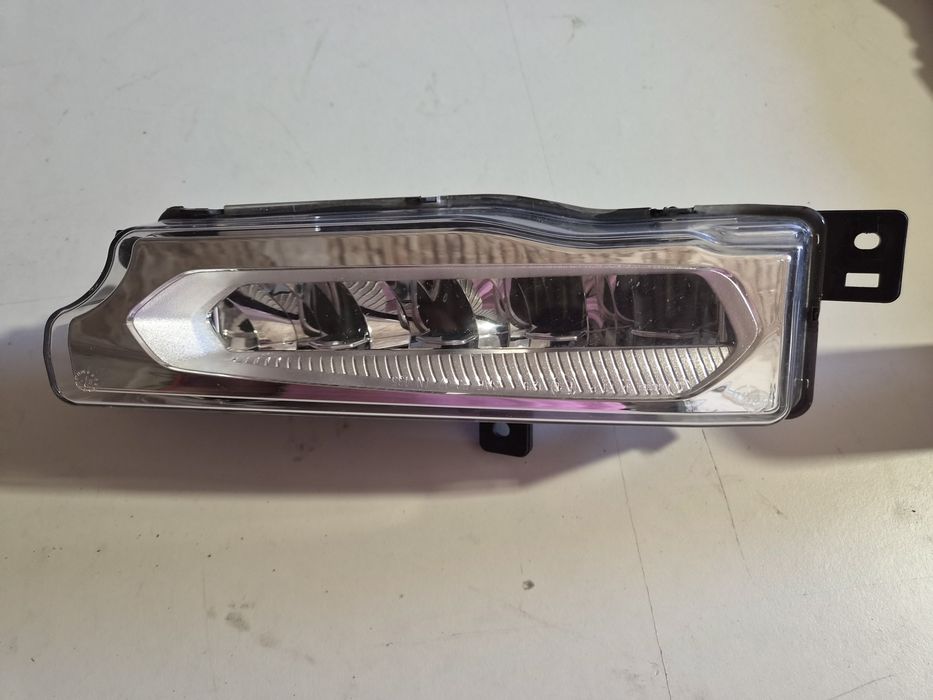 Halogen prawy BMW x3 63177412528-06