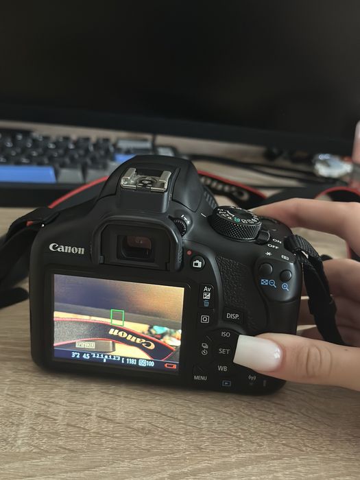 Canon EOS 1300D