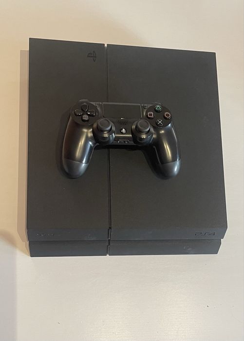 PlayStation 4 1TB – Excelente Estado + Comando Original