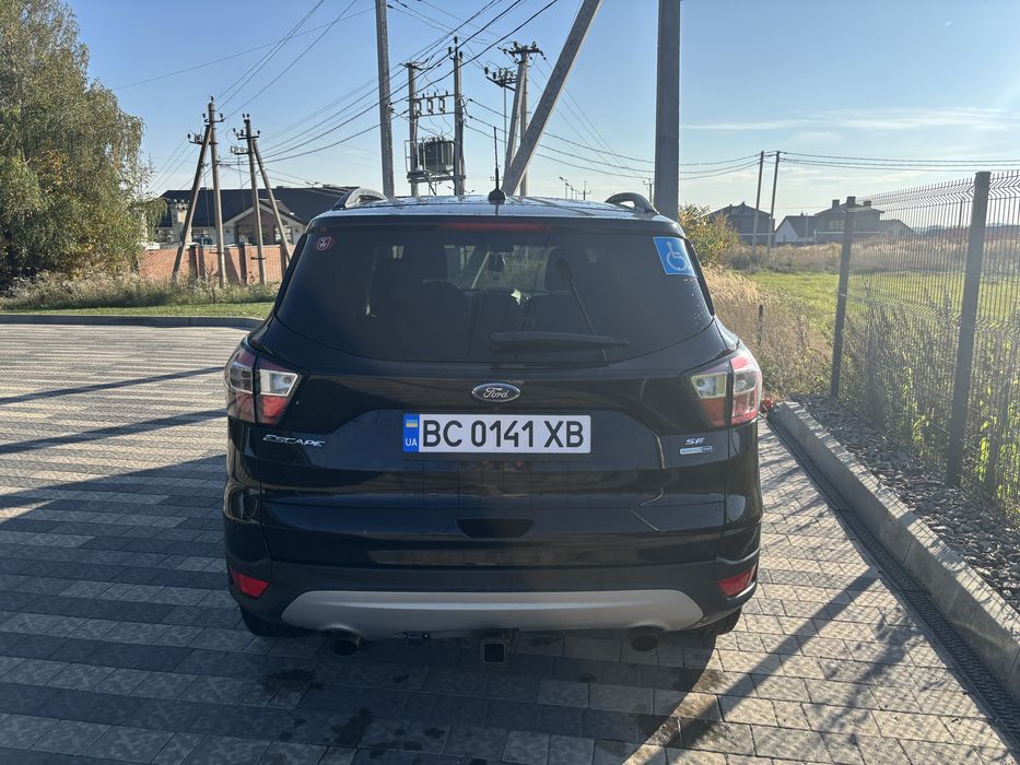 Ford Escape 2017 року