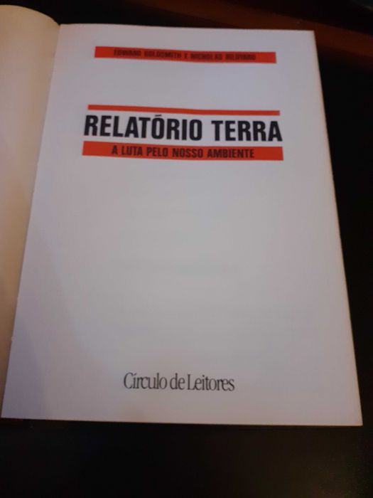 W Selhus, Goldsmith e N. Hildyard, Su Laurent, J. Wilson