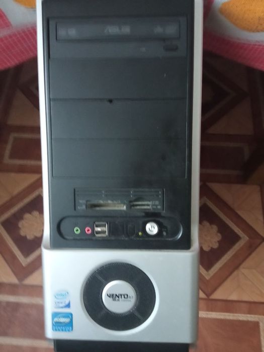 Комп'ютер стаціонарний