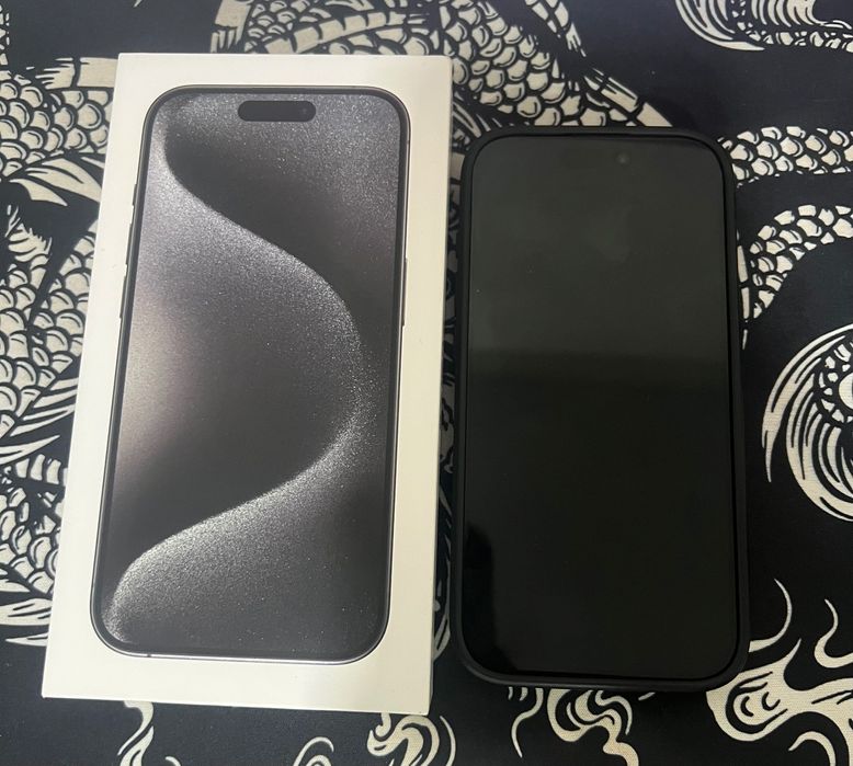 IPhone 15 Pro 128g como novo.