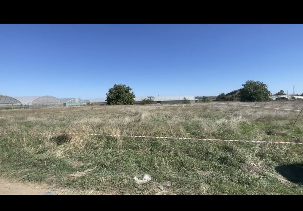 Продам земельну ділянку с.Маяки