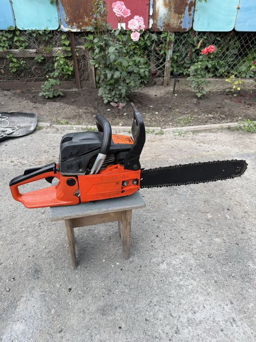 Продам бензопилу STIHL MS 250