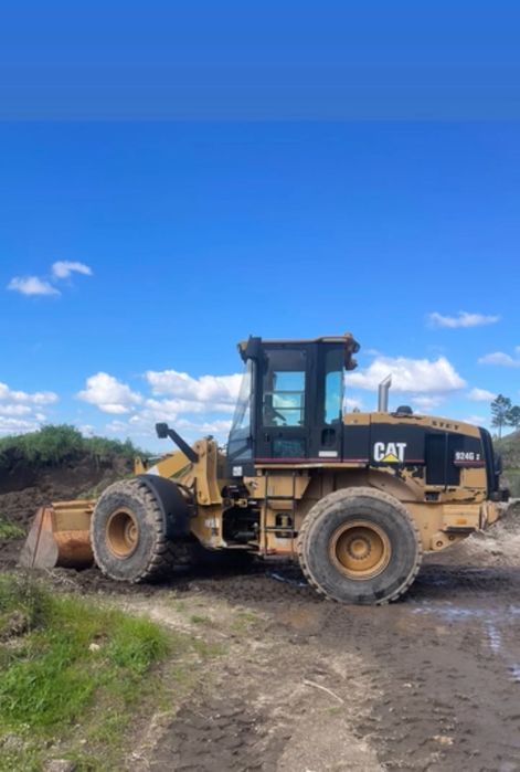 A.SOARES Máquinas, camiões, carrinhas