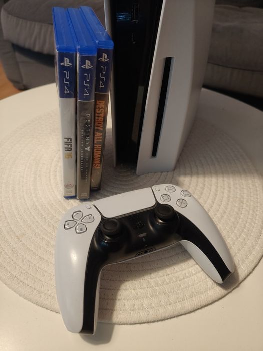 Konsola PlayStation PS5 z napędem+pad+gry