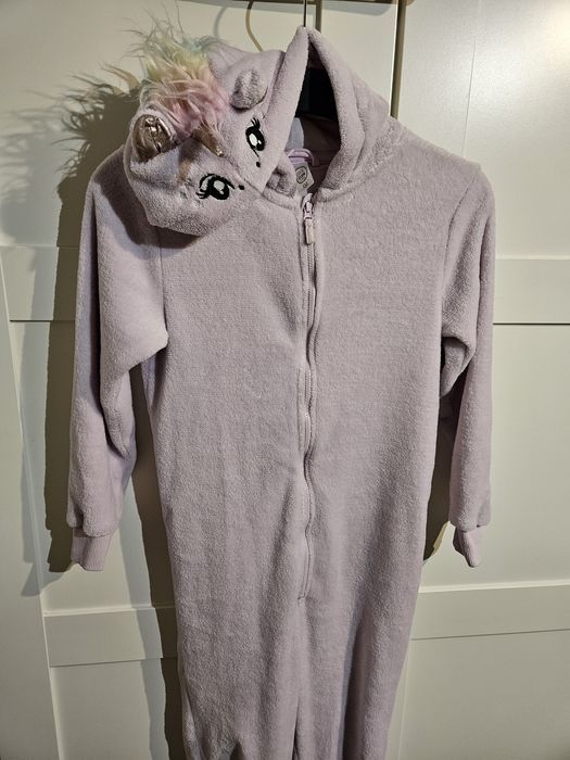 Kombinezon jednorozec r.134 przebranie piżama