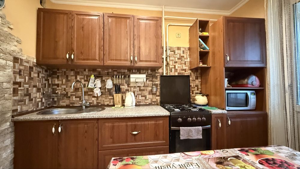 Продам або обміняю 3-к р-н Північний другий поверх