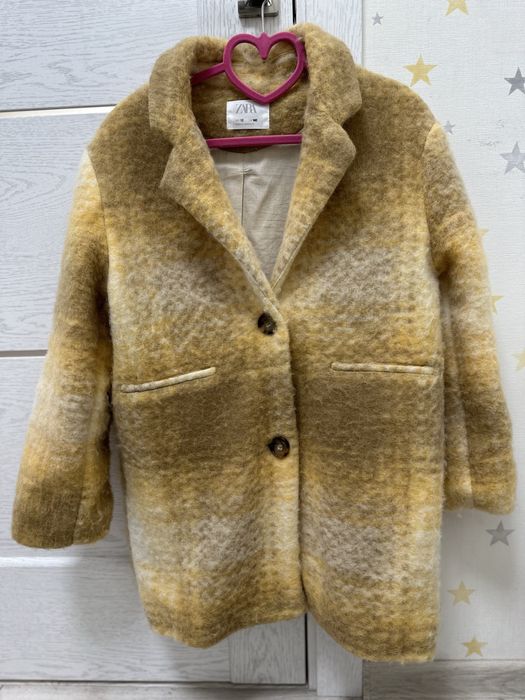Пальто Zara, р-р 140
