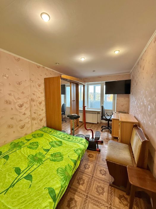 КРУТЕЗНА 3х кімнатна Чешка з АО газ Ремонт Меблі Техніка