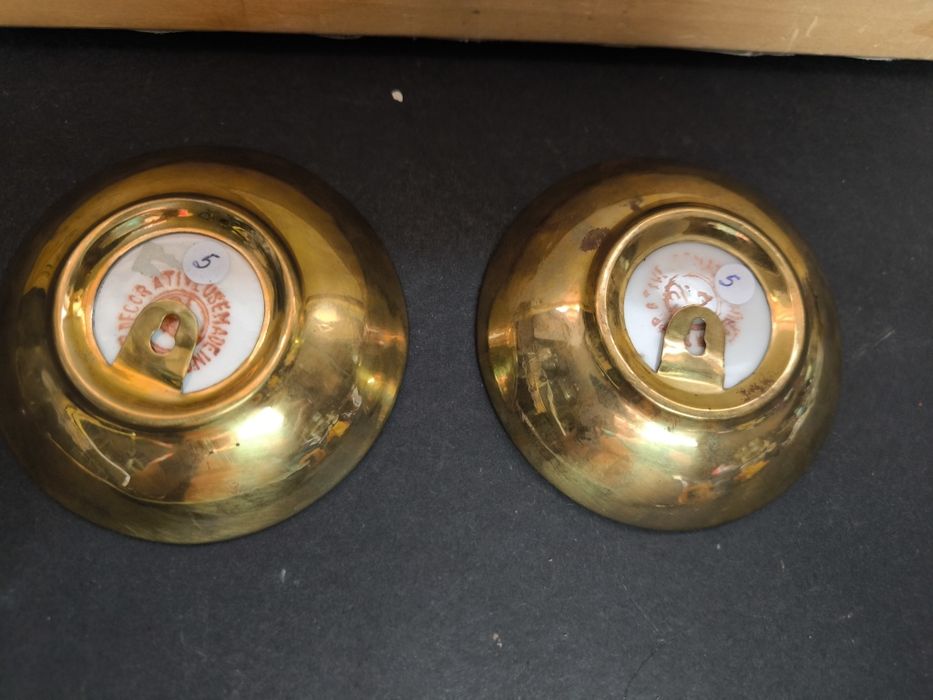 2 Pratos Decorativos Pintados à Mão