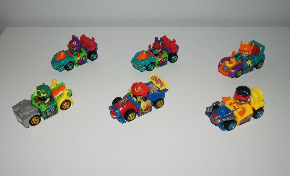 T-RACERS  seria V  kompletne auto