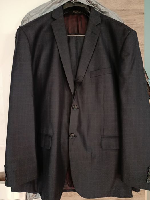 Garnitur męski  DEMANTIE  granatowy w delikatną kratę,duży rozmiar