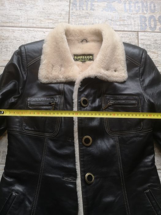 Жіноча дублянка з якісної натуральної шкіри. Розмір М. Стан ідеал.