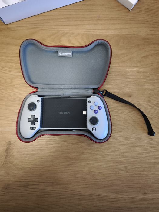 Gamesir G8 com bolsa de transporte e caixa original