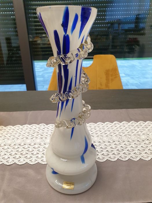 Wazon ręcznie robiony. PRL.