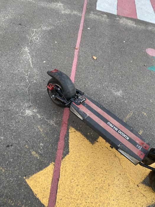 Електросамокат куго м4 про 2024