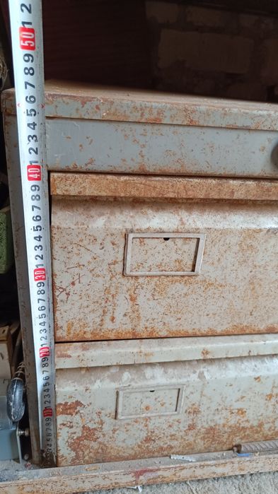 Ящик металлический выдвижной