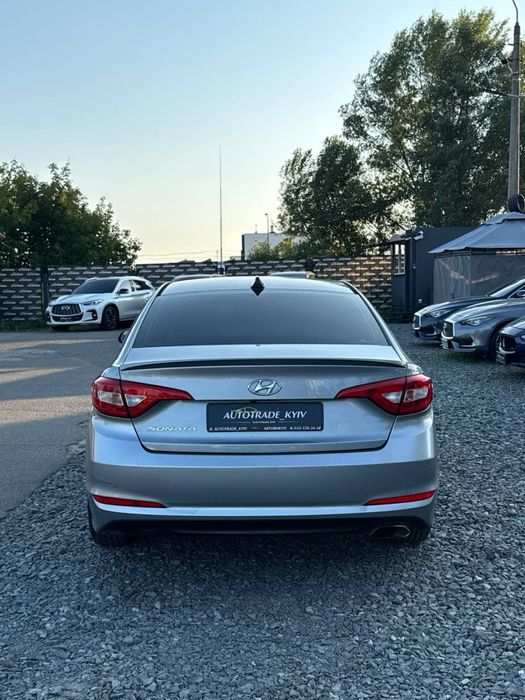 Hyundai Sonata 2.4.2016 год. Цена 7500$. Обслужена. Супер авто.