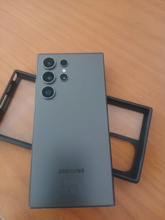 Samsung s24 ultra . Ofereço 6 capas Samsung