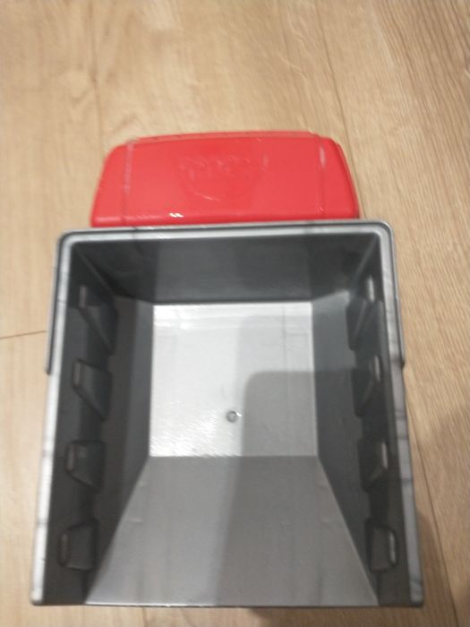 Auto ciężarówka Lena