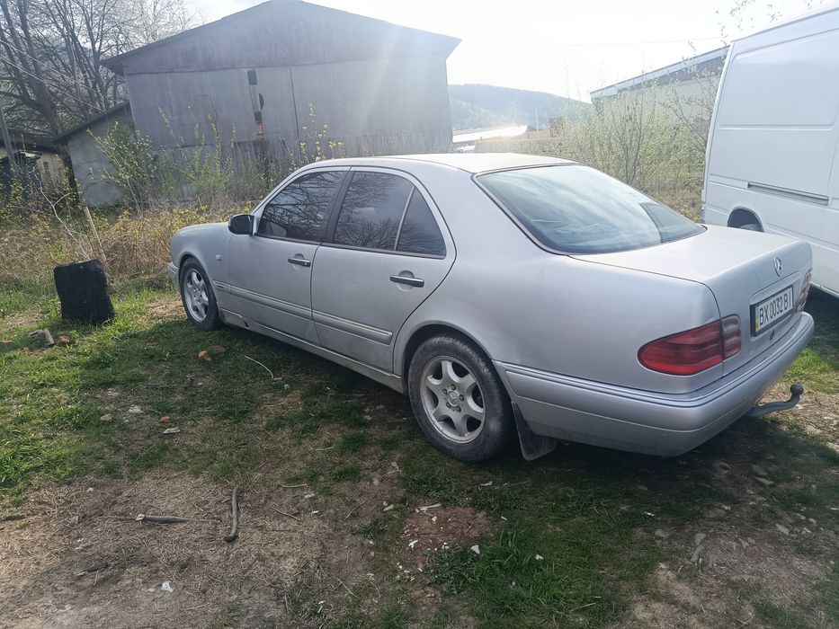 Mercedes W210 e290 td