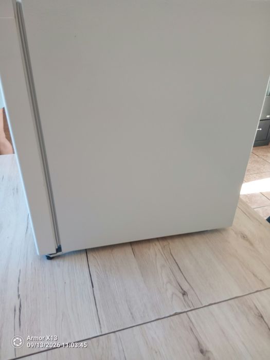 Frigorífico Mini Bar KUNFT KMB9119 WH (45 L - 50 cm - Branco)