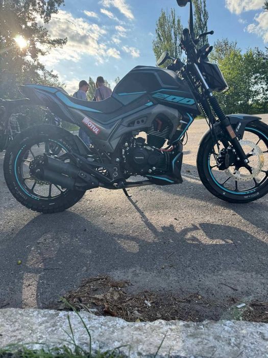 ТЕРМІНОВО!!!Продаю мотоцикл мустанг регіон ст 200!!!