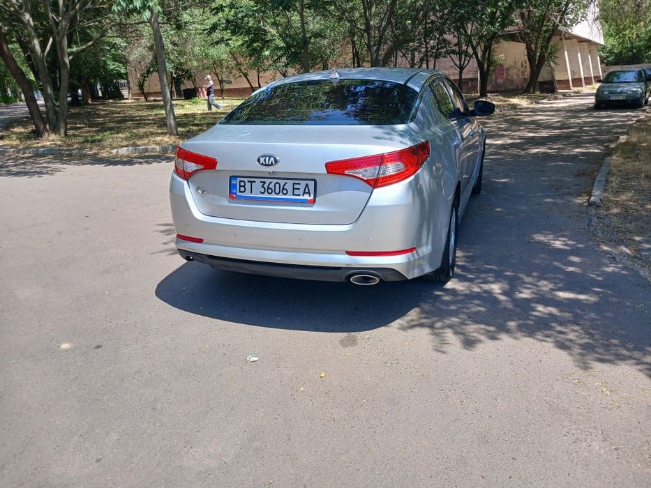 Продам КIA K5 2.0  газ АКПП